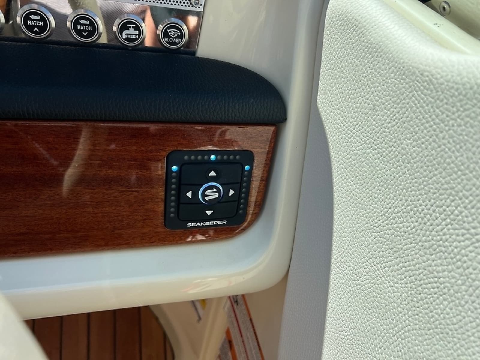 2024 Chris-Craft 27 Launch - Photo 28