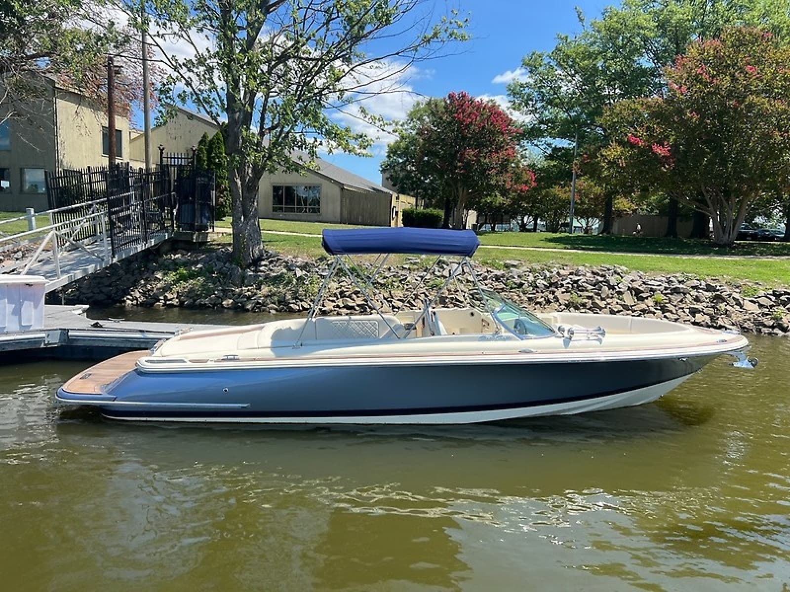 2024 Chris-Craft 27 Launch - Photo 1
