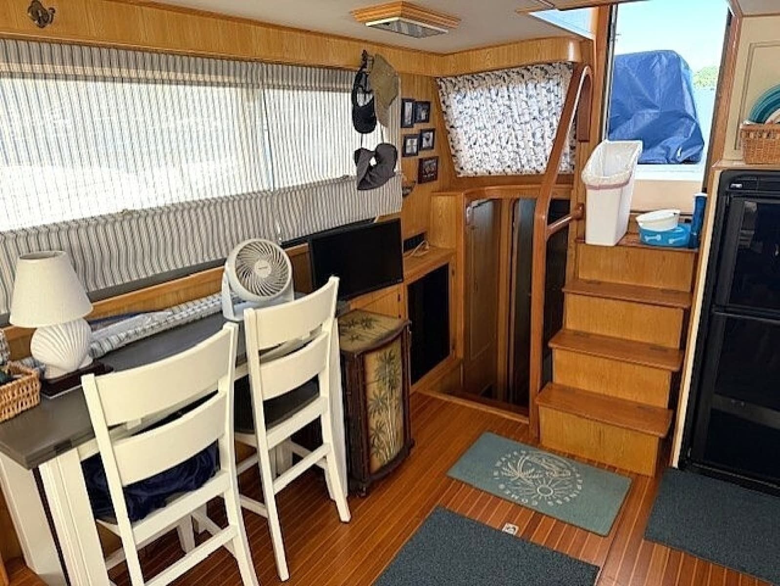 1990 Vista Sun Deck Trawler - Photo 13
