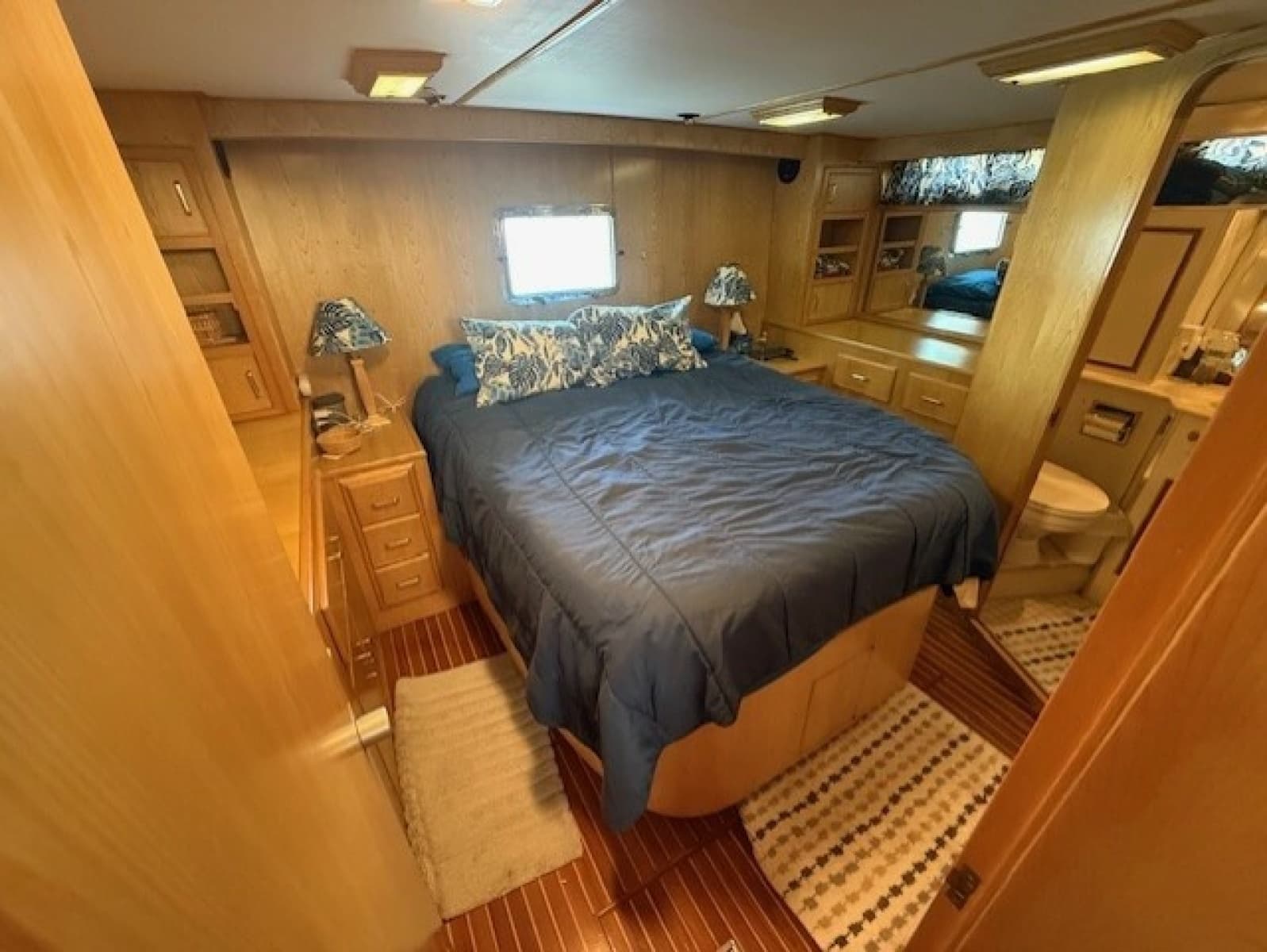1990 Vista Sun Deck Trawler - Photo 17