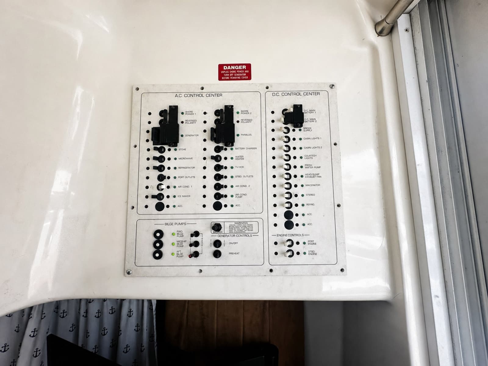 1995 Mainship 40 Sedan Bridge - Photo 38