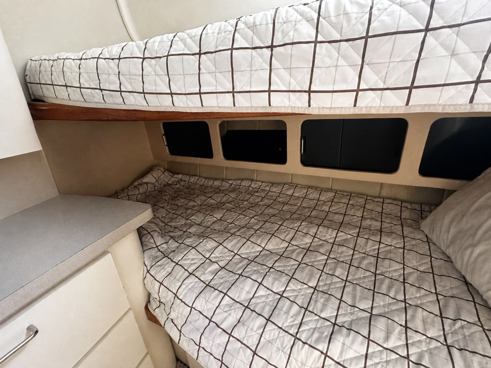 1995 Mainship 40 Sedan Bridge - Photo 29