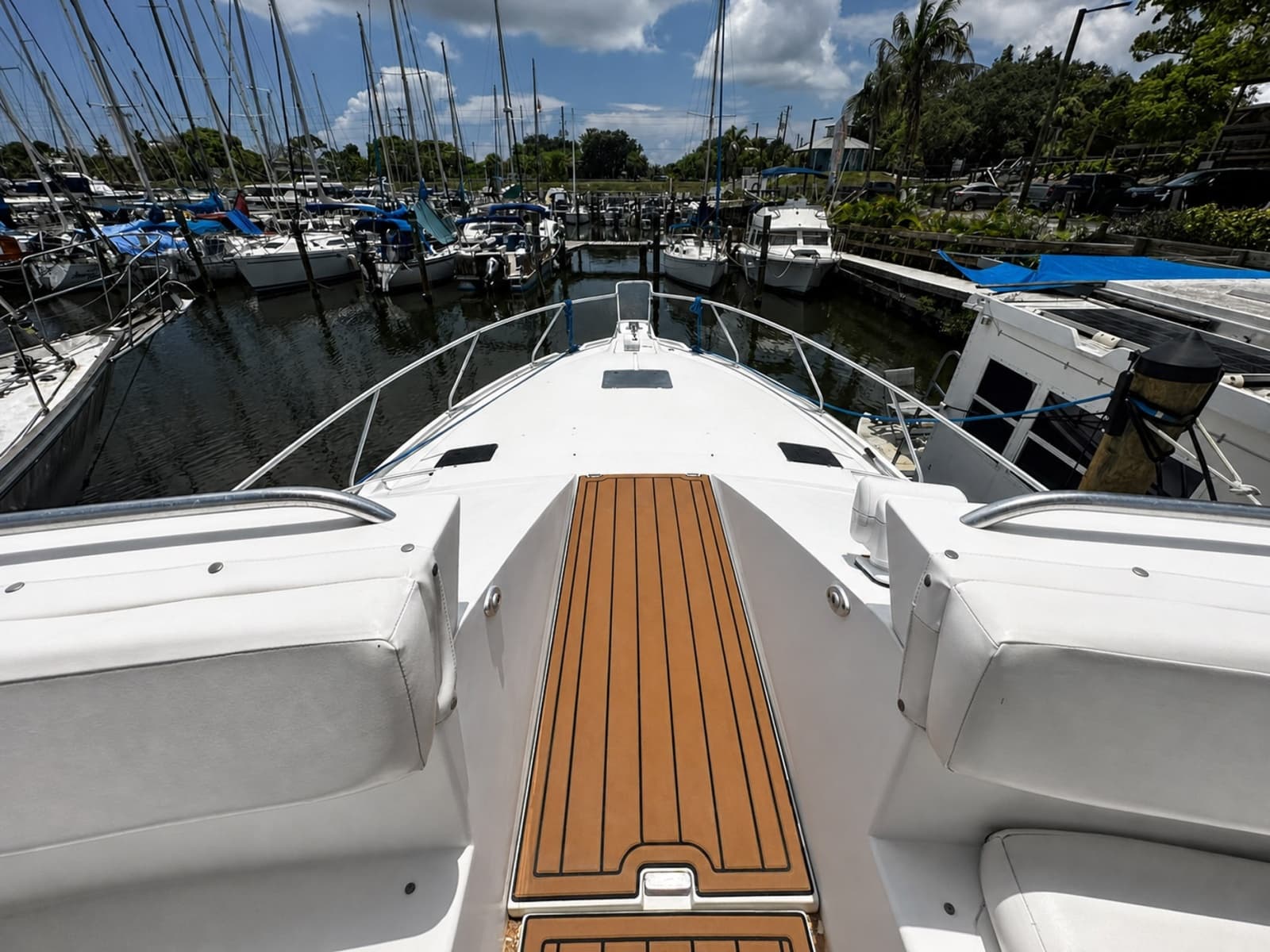 1995 Mainship 40 Sedan Bridge - Photo 14