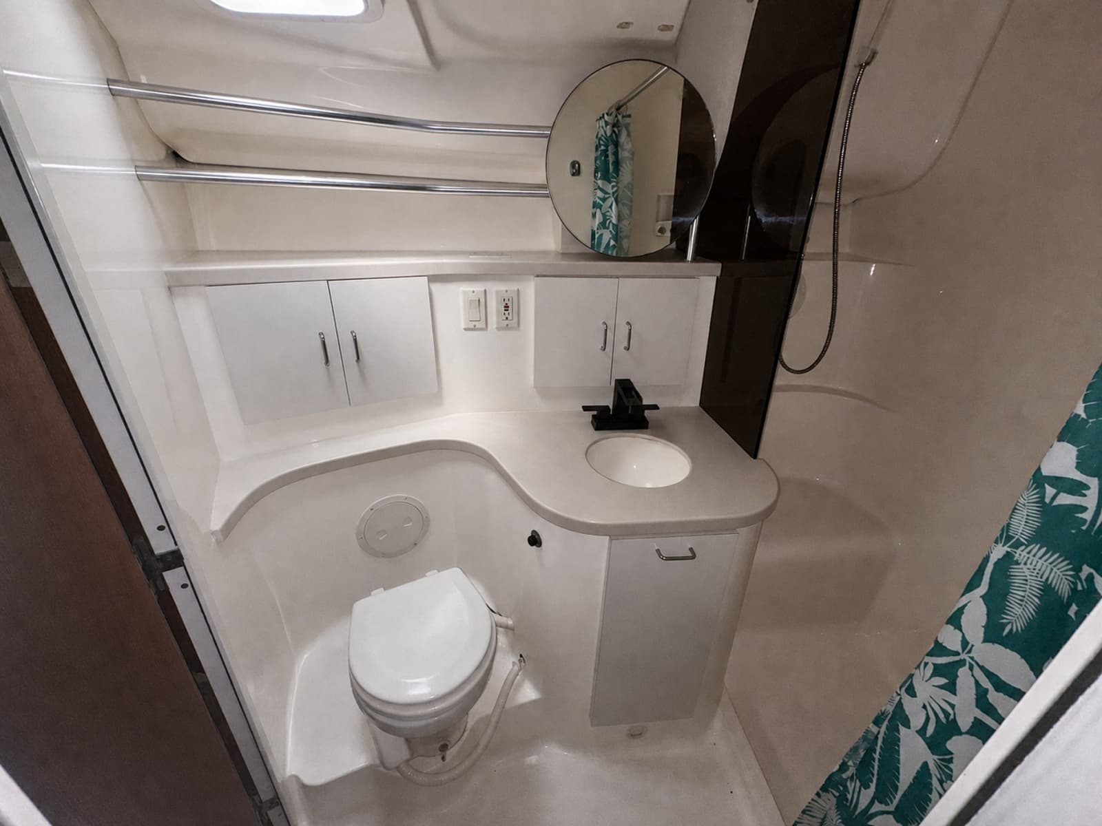 1995 Mainship 40 Sedan Bridge - Photo 31