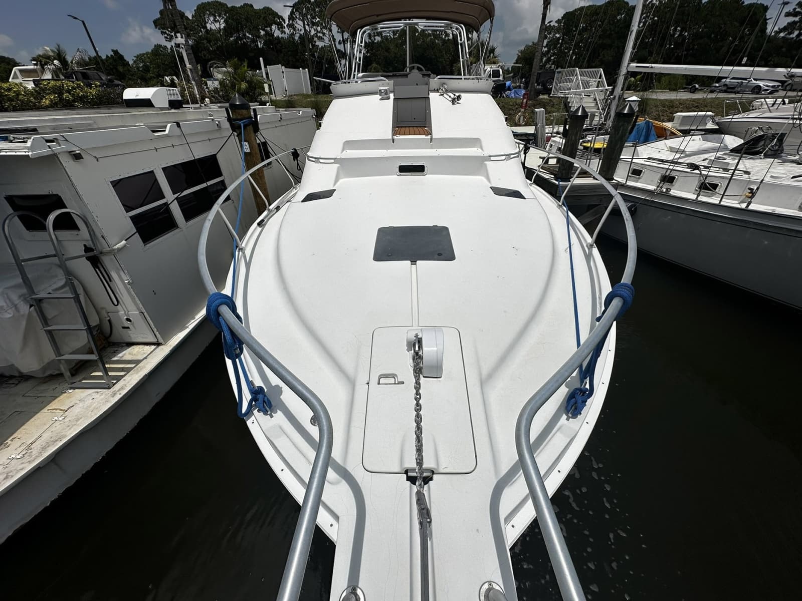 1995 Mainship 40 Sedan Bridge - Photo 6