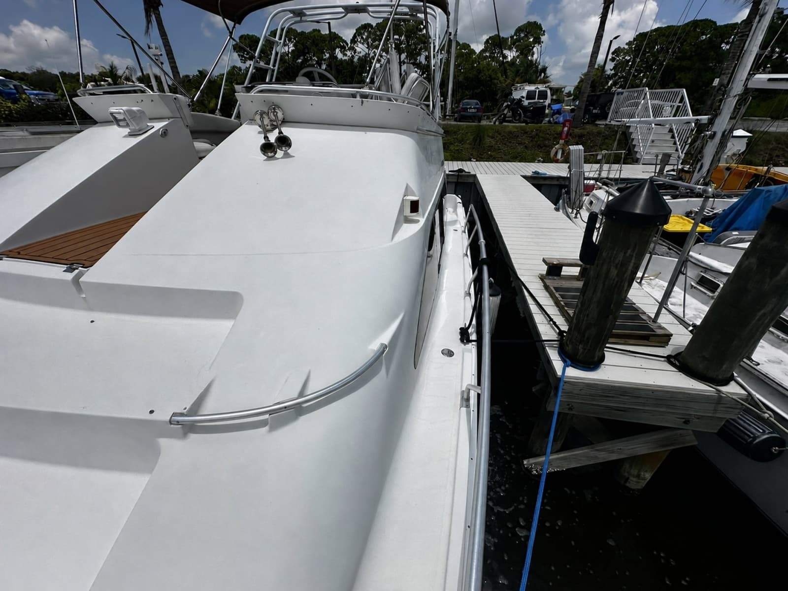 1995 Mainship 40 Sedan Bridge - Photo 8