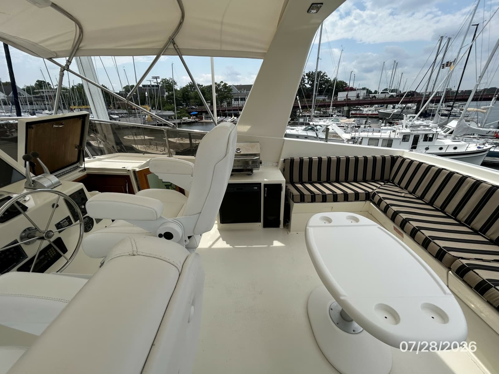 1987 Hatteras  - Photo 16