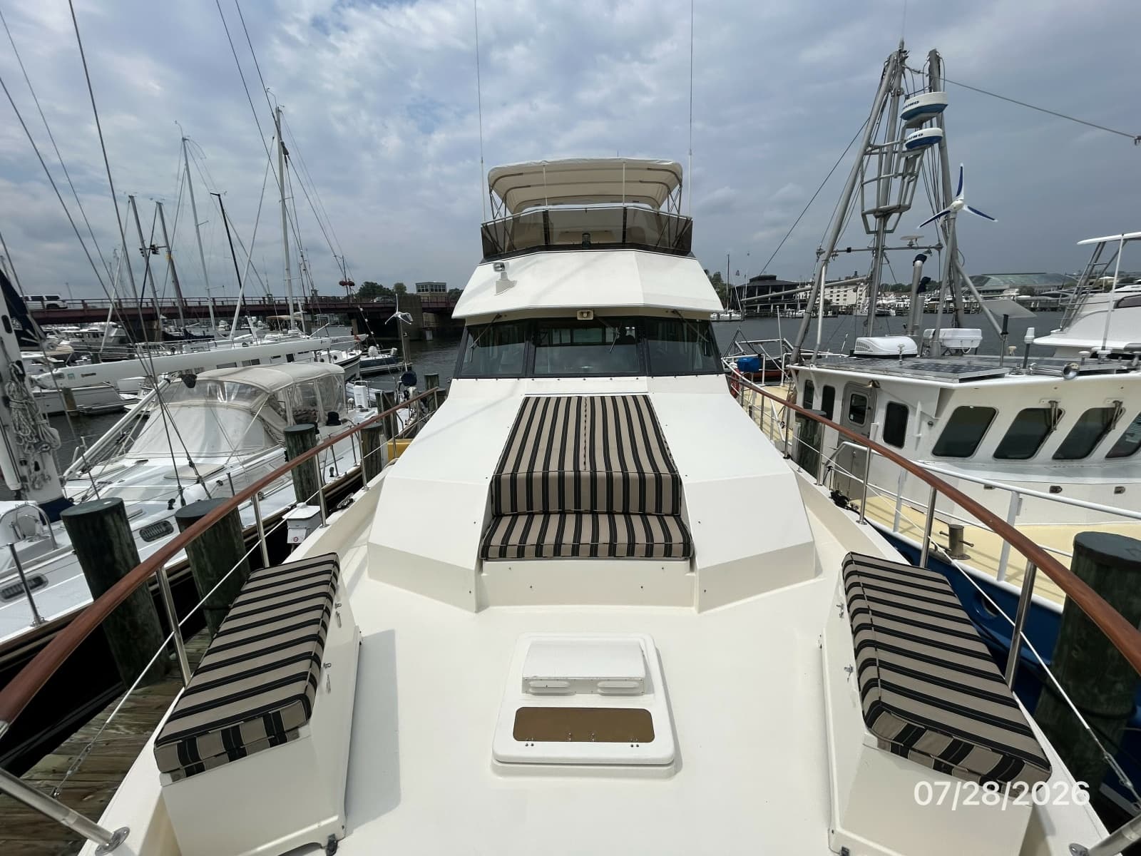 1987 Hatteras  - Photo 8