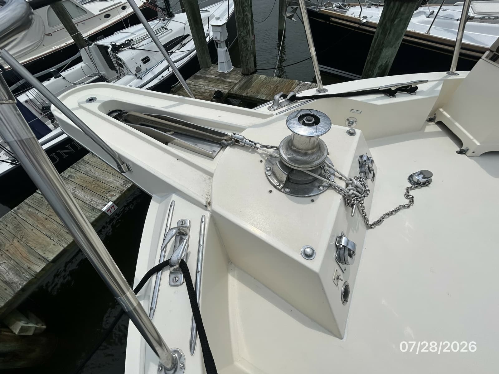 1987 Hatteras  - Photo 4