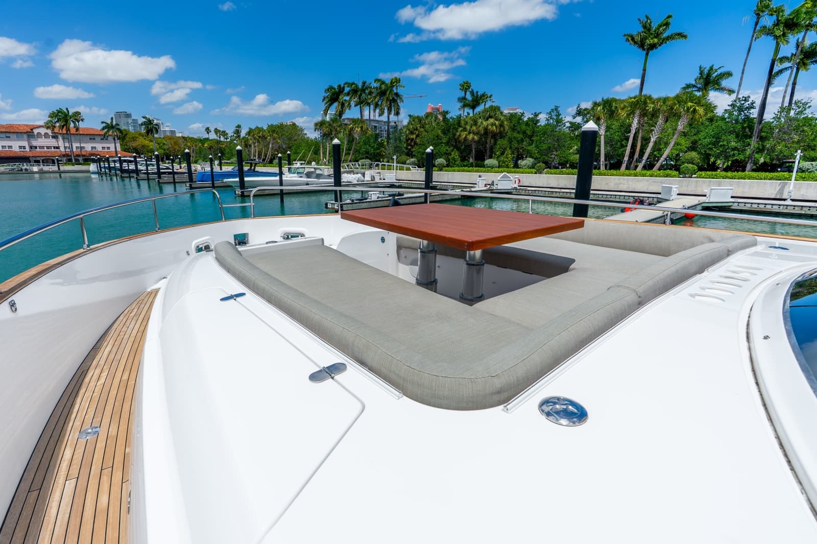 2023 Azimut Magellano 66 - Photo 24