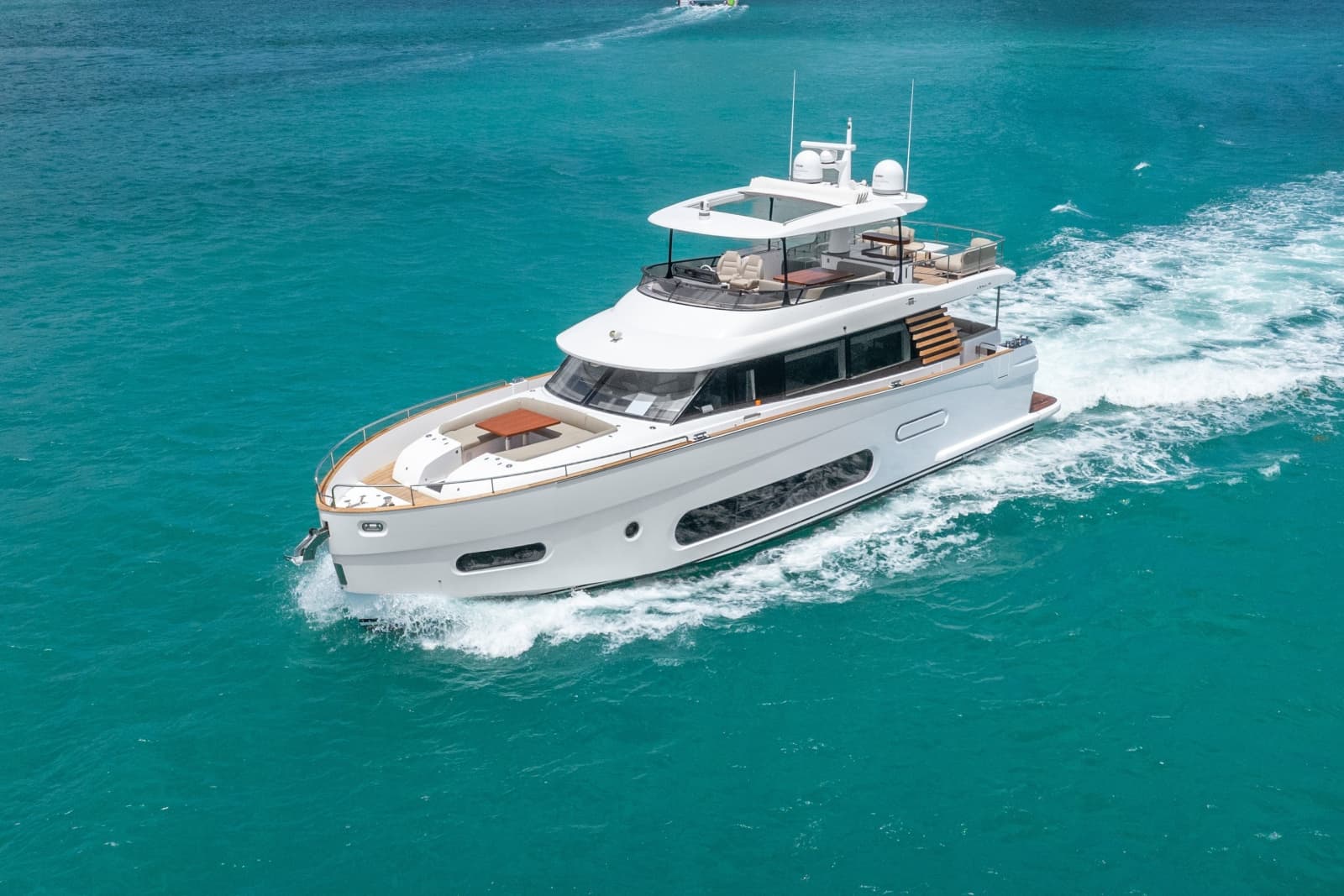 2023 Azimut Magellano 66 - Photo 33