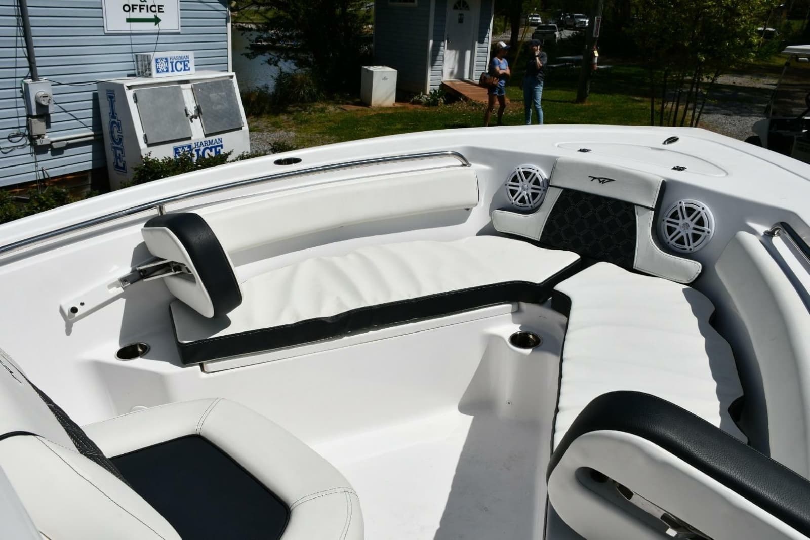 2023 Tidewater 210 LXF - Photo 12