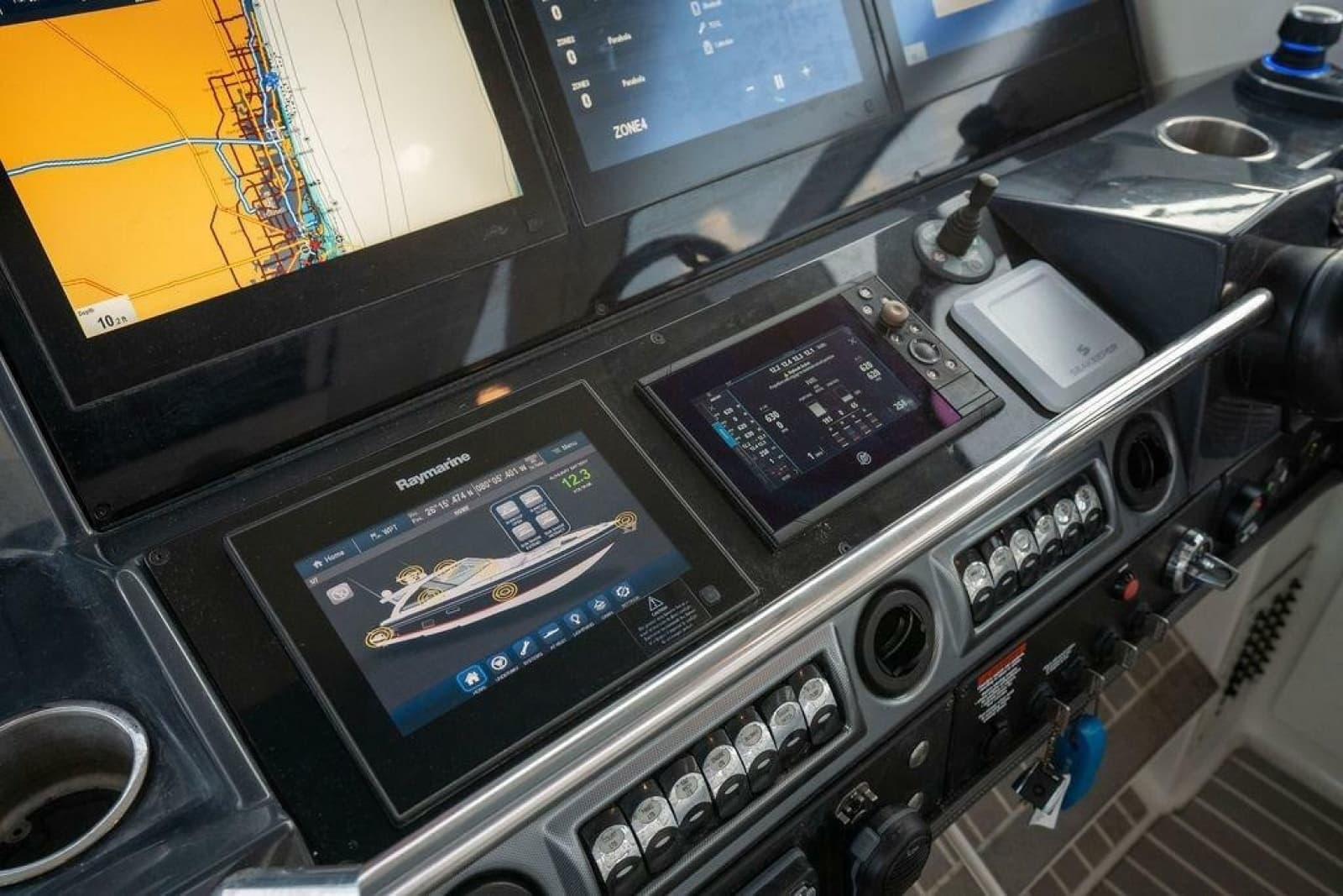 2018 Formula 430 Super Sport Crossover - Photo 47