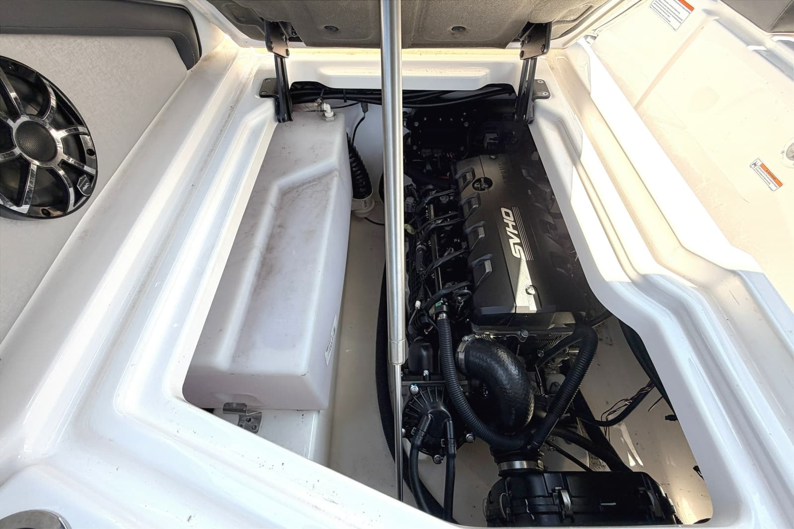 2023 Yamaha Boats 275SE - Photo 25