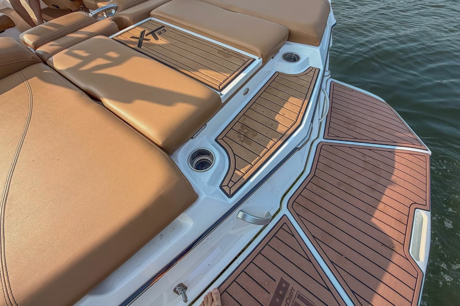 2021 Mastercraft XT23 - Photo 37