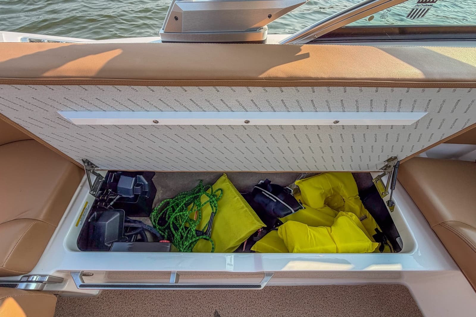2021 Mastercraft XT23 - Photo 39