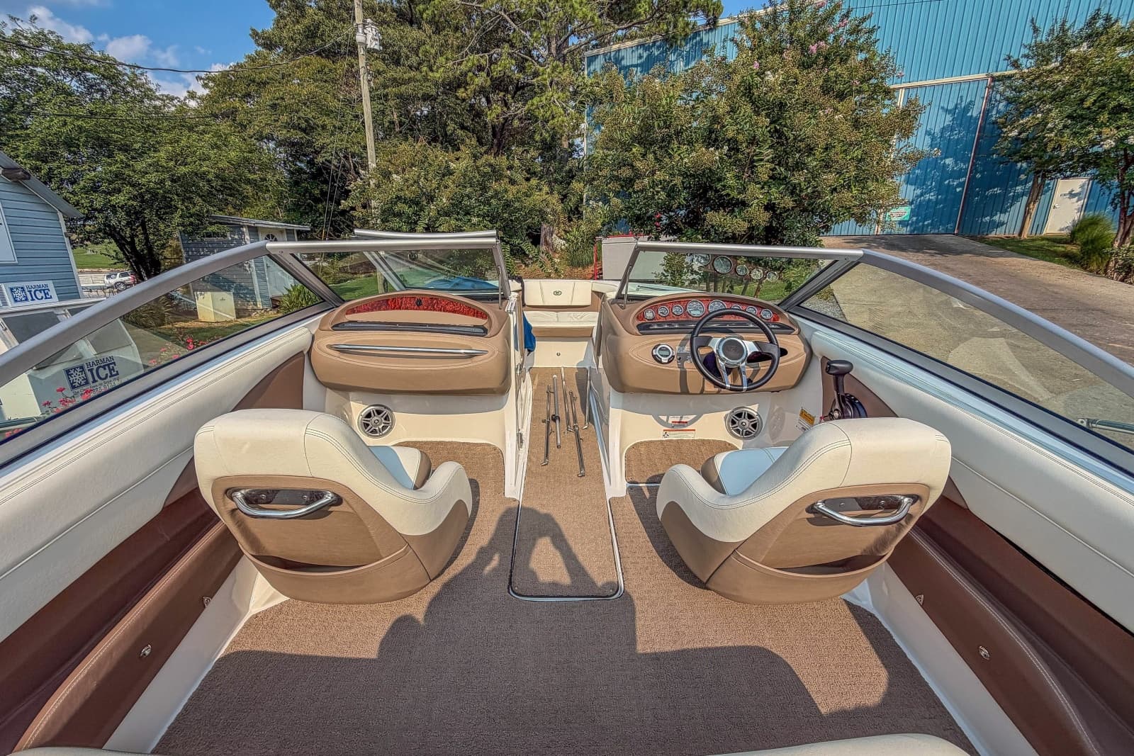 2011 Cobalt 210 - Photo 11