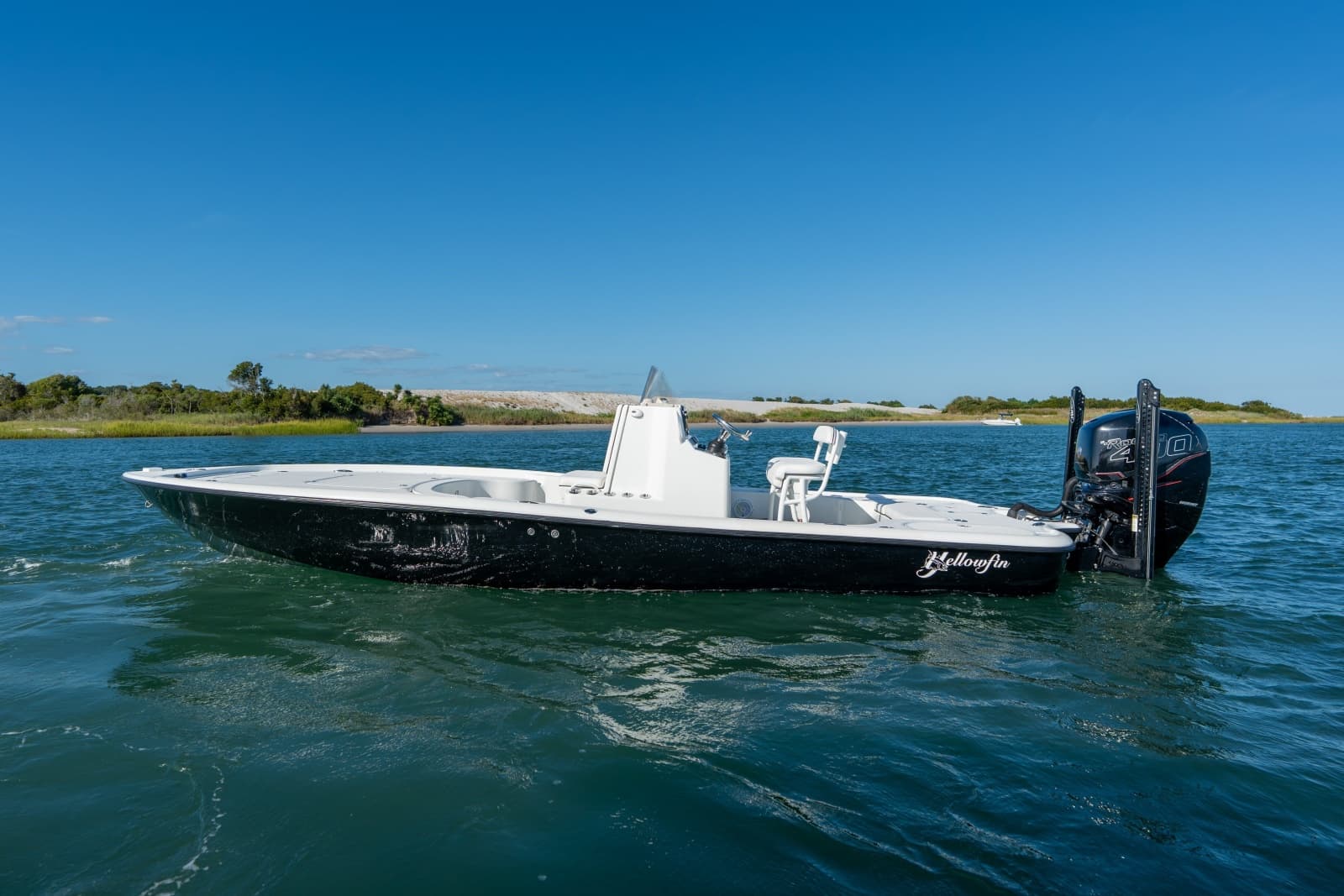 2013 Yellowfin 24 Bay - Photo 1