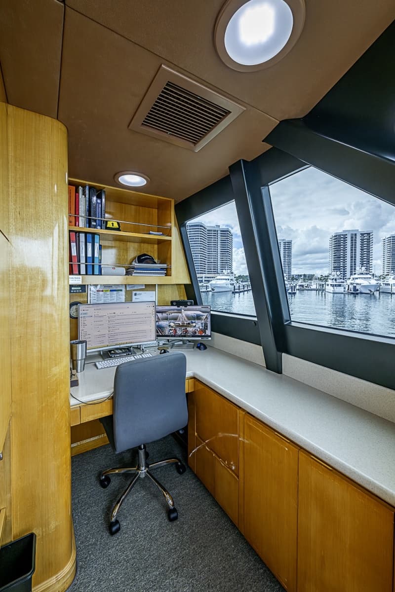 1997 Delta Marine Tri-Deck Motor Yacht - Photo 53