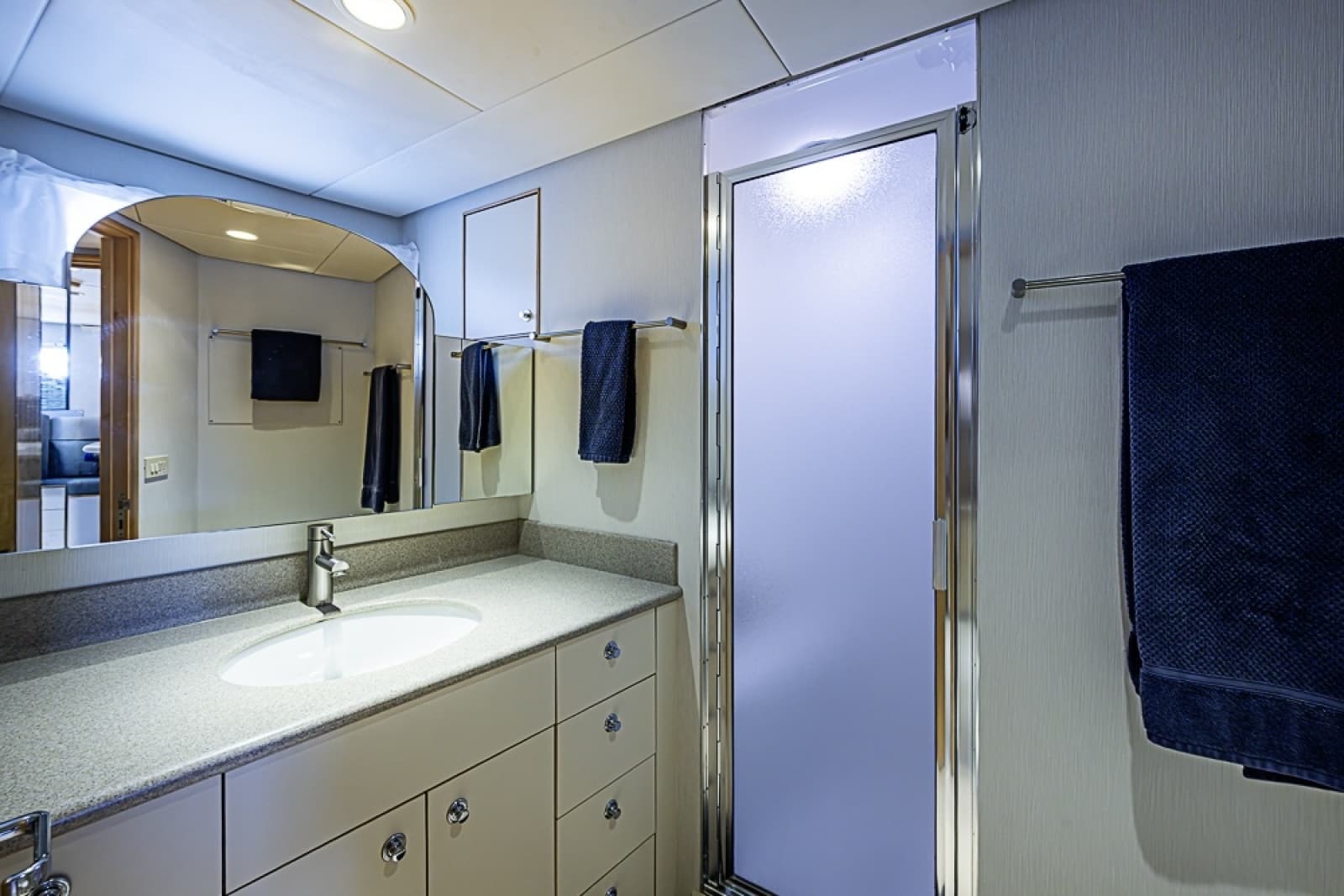 1997 Delta Marine Tri-Deck Motor Yacht - Photo 73