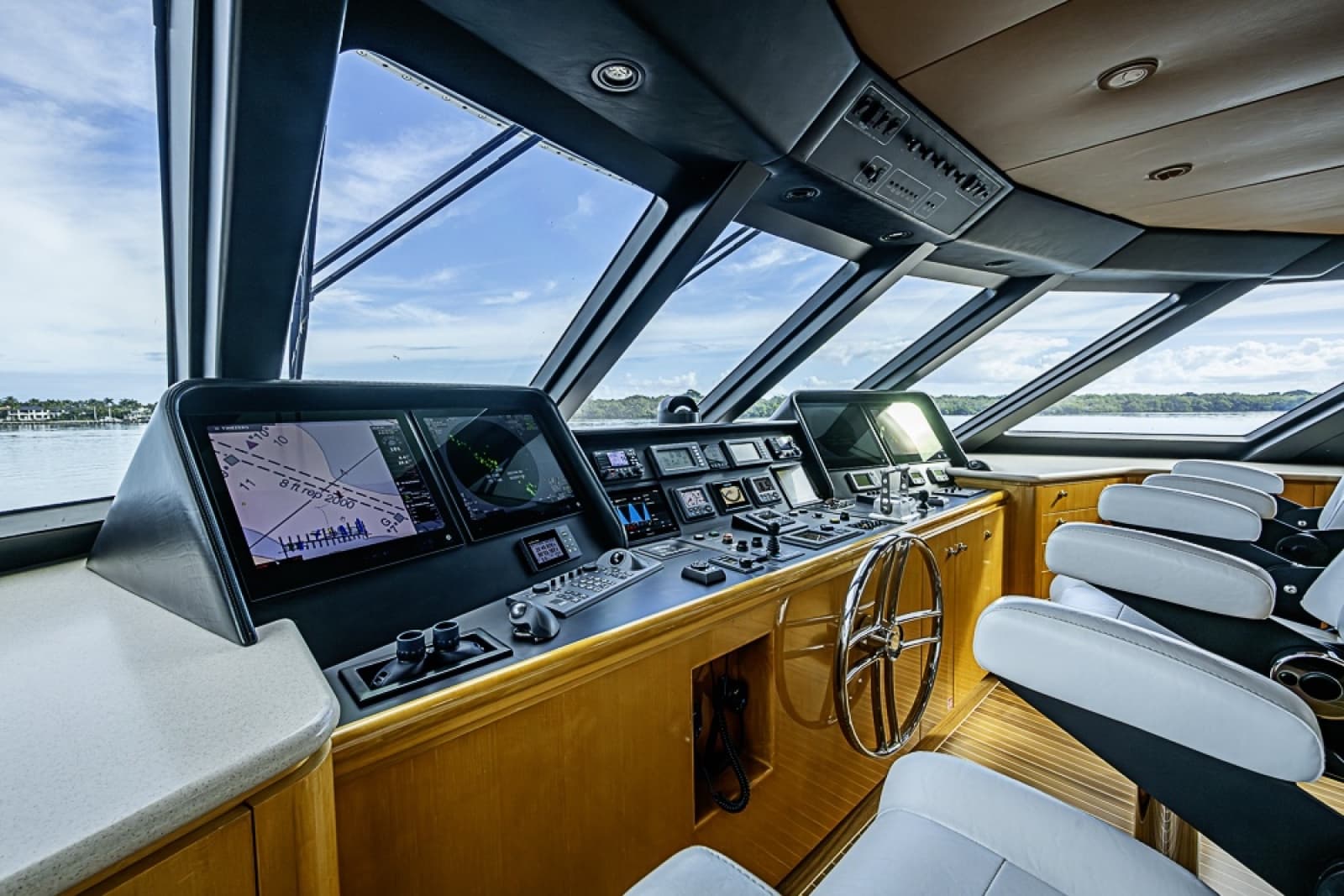 1997 Delta Marine Tri-Deck Motor Yacht - Photo 52