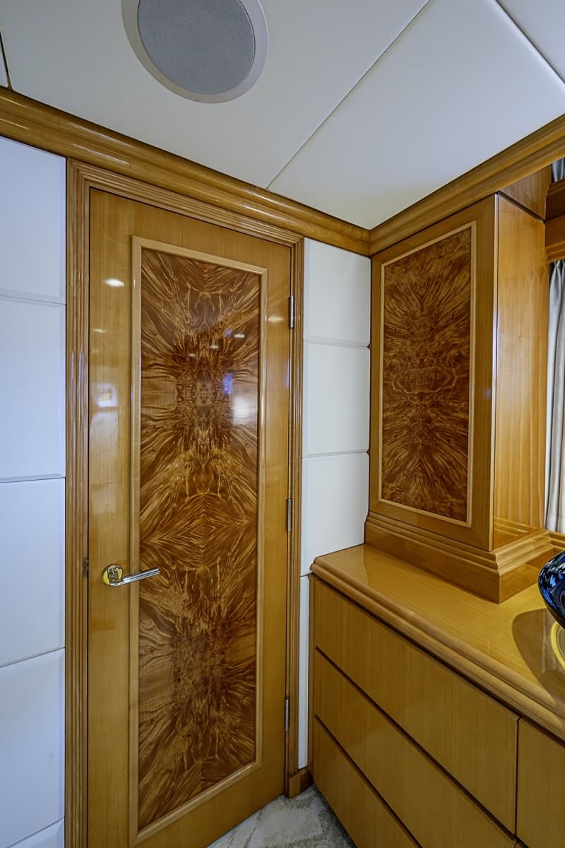 1997 Delta Marine Tri-Deck Motor Yacht - Photo 25