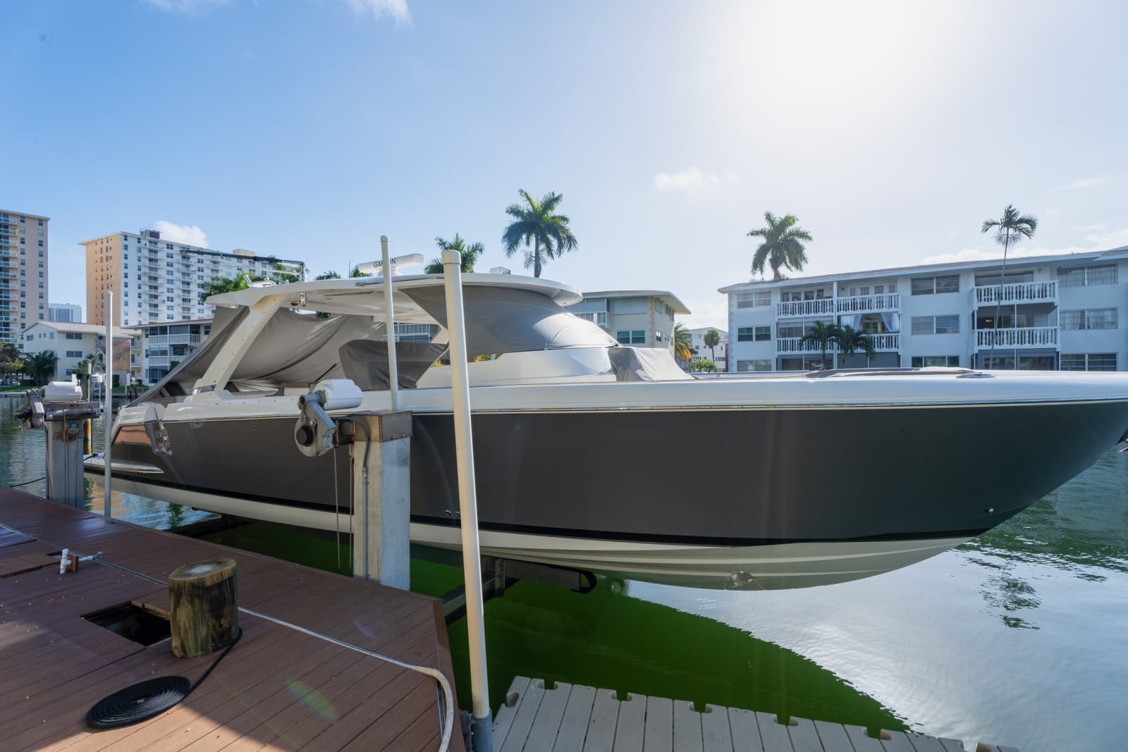 2024 Tiara Yachts 43 LS - Photo 50