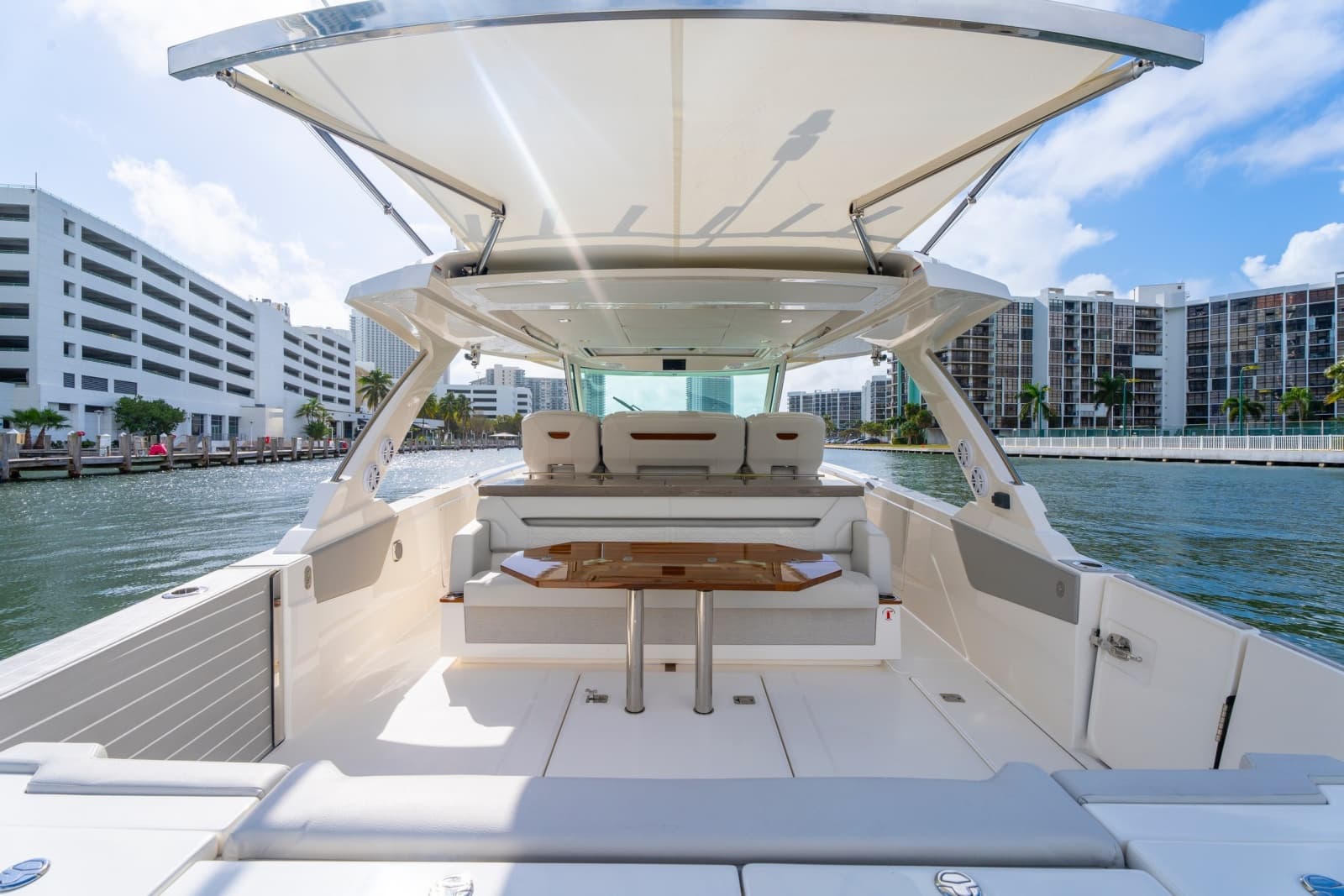 2024 Tiara Yachts 43 LS - Photo 26