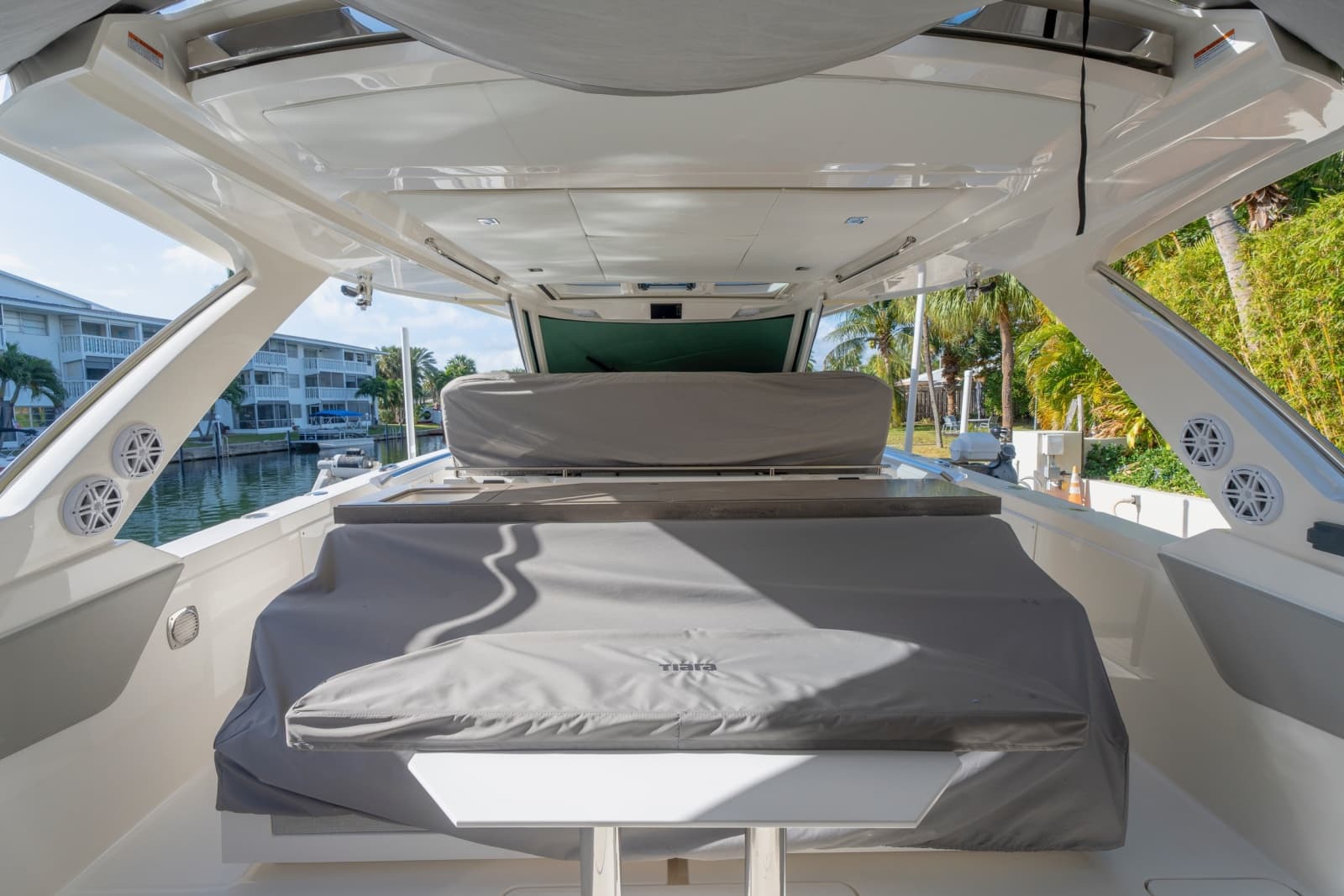 2024 Tiara Yachts 43 LS - Photo 52