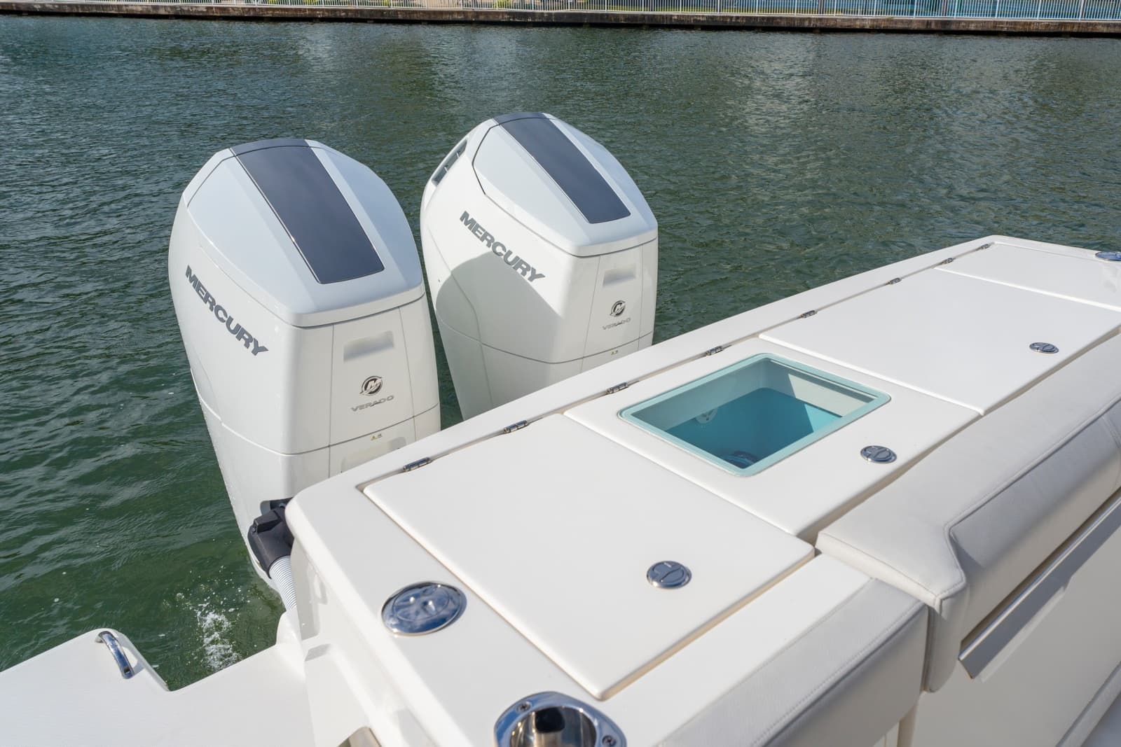 2024 Tiara Yachts 43 LS - Photo 46