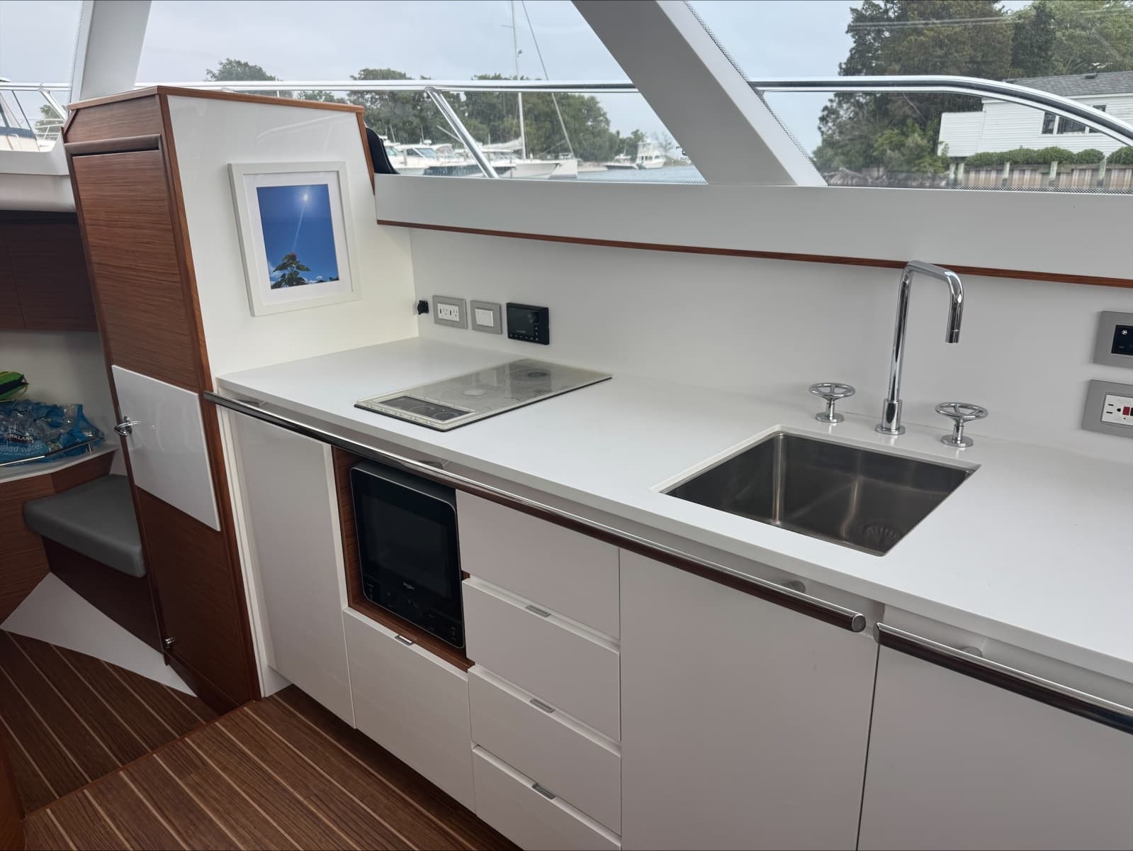 2021 Bertram 35 Flybridge - Photo 14