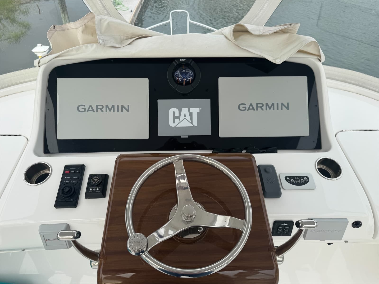 2021 Bertram 35 Flybridge - Photo 15