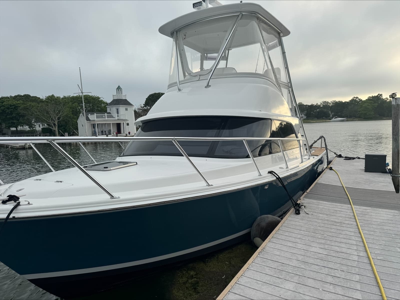 2021 Bertram 35 Flybridge - Photo 3