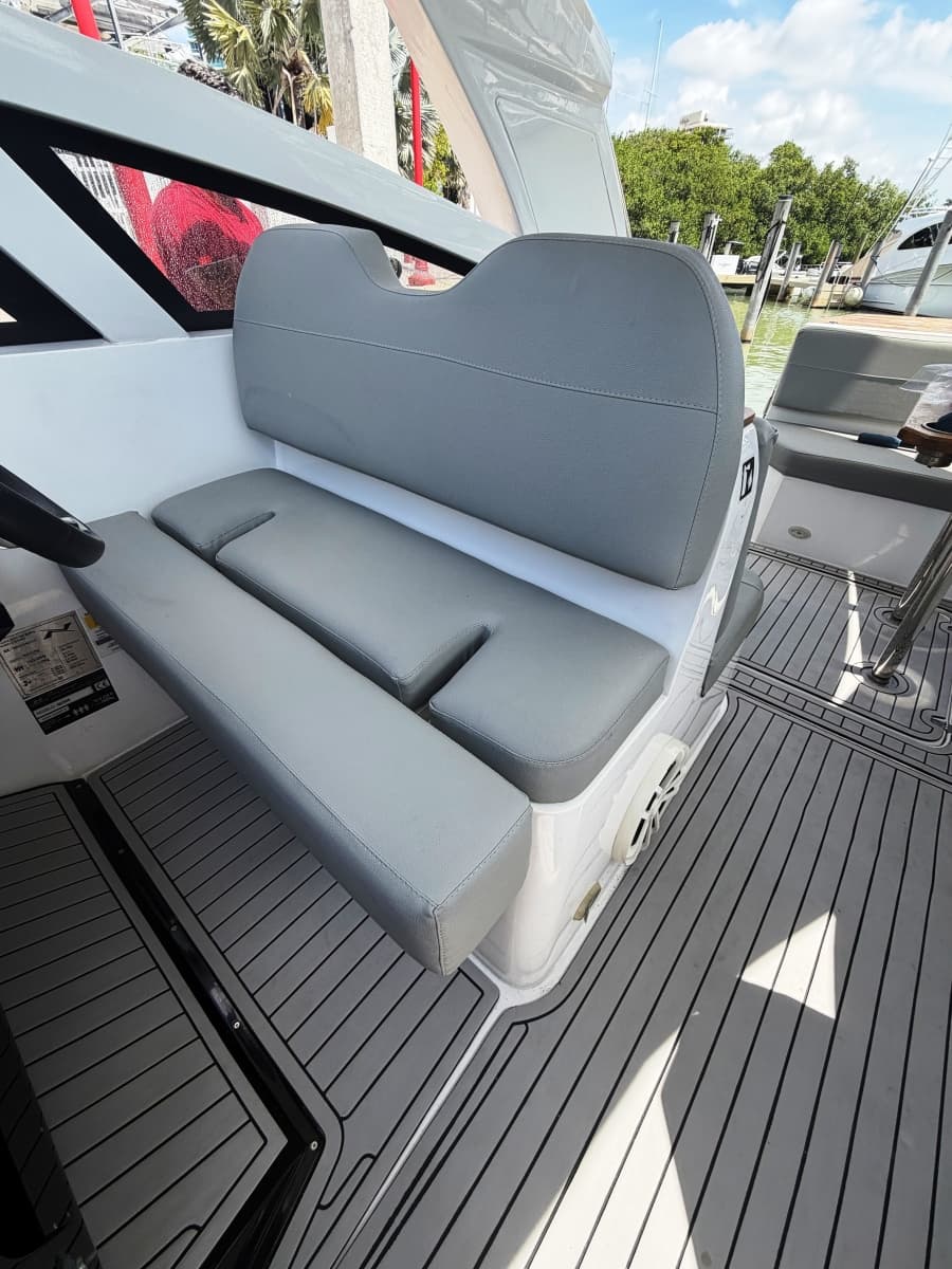 2023 NX Boats 340 Sport Coupe - Photo 12