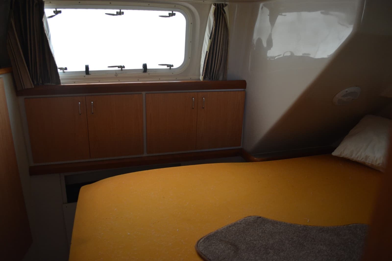 1995 Mainship 37 Motor Yacht - Photo 31