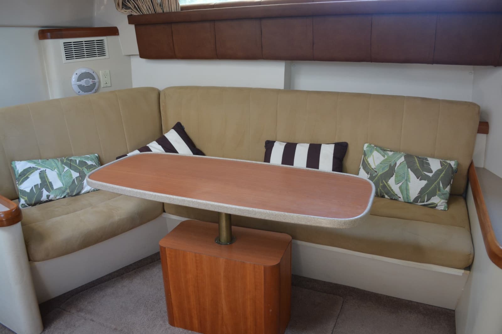 1995 Mainship 37 Motor Yacht - Photo 11