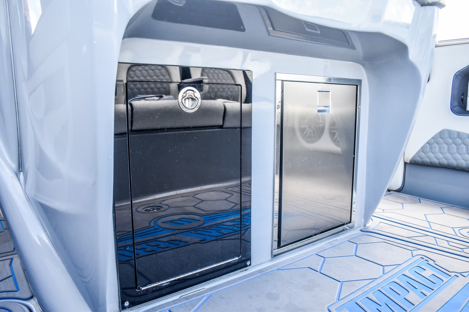 2022 Deep Impact 399 Cabin - Photo 7