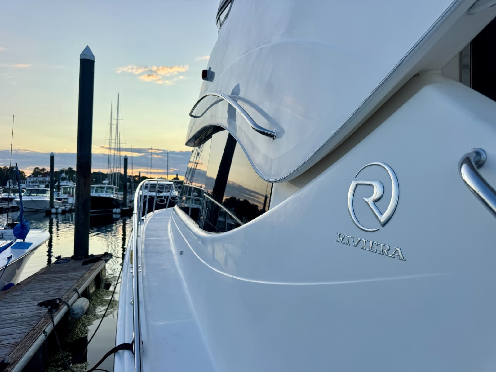 2009 Riviera Open Flybridge - Photo 46