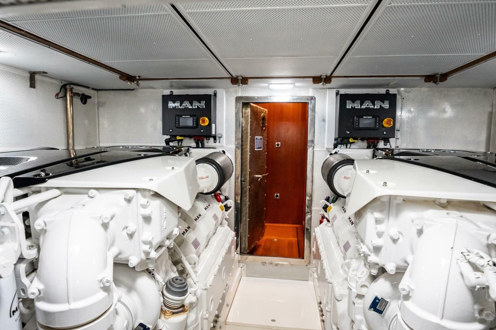 2006 Vicem 62 Custom - Photo 94