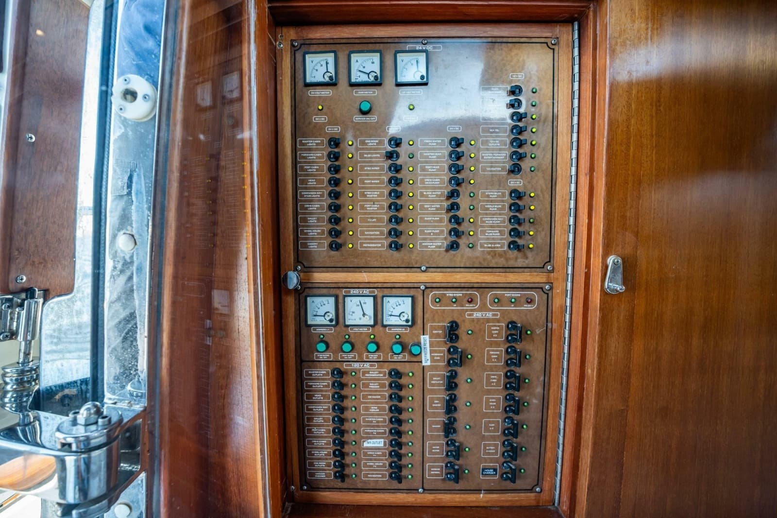 2006 Vicem 62 Custom - Photo 51