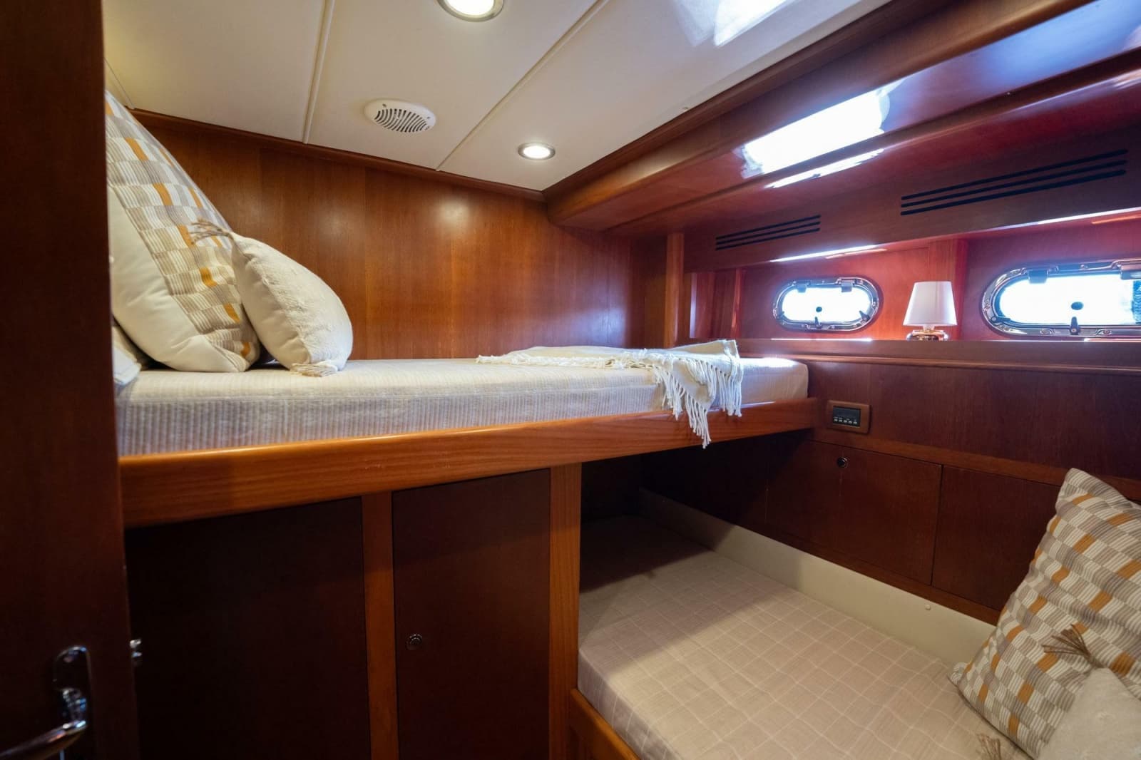 2006 Vicem 62 Custom - Photo 82
