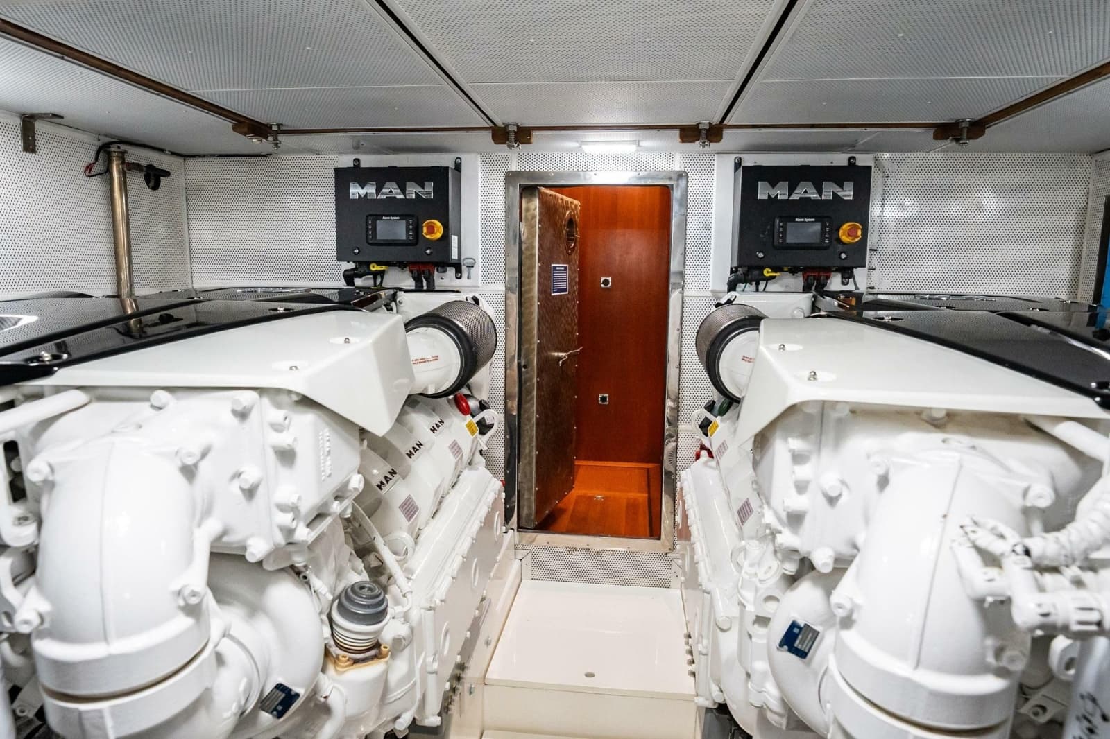 2006 Vicem 62 Custom - Photo 93