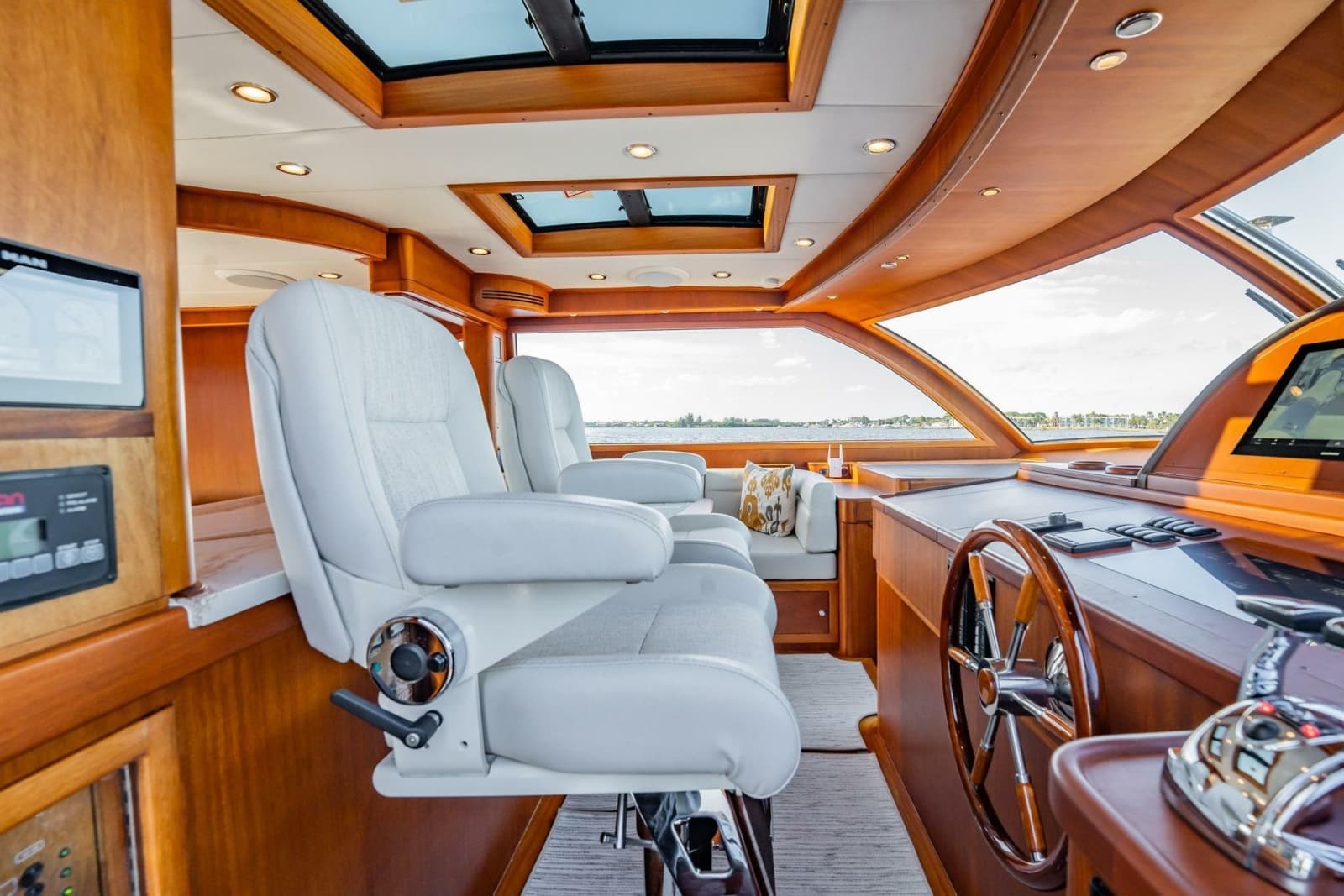 2006 Vicem 62 Custom - Photo 48