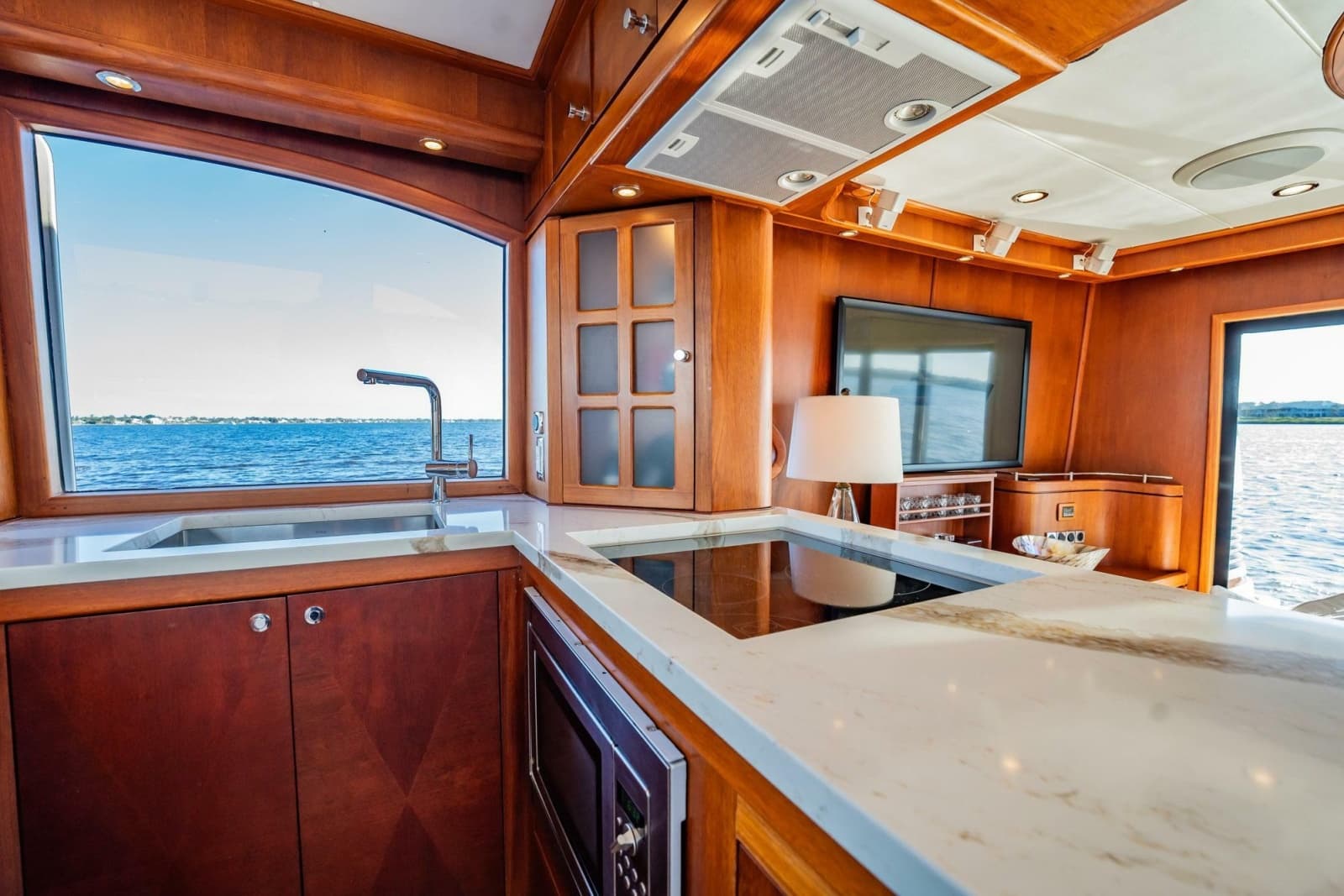 2006 Vicem 62 Custom - Photo 41