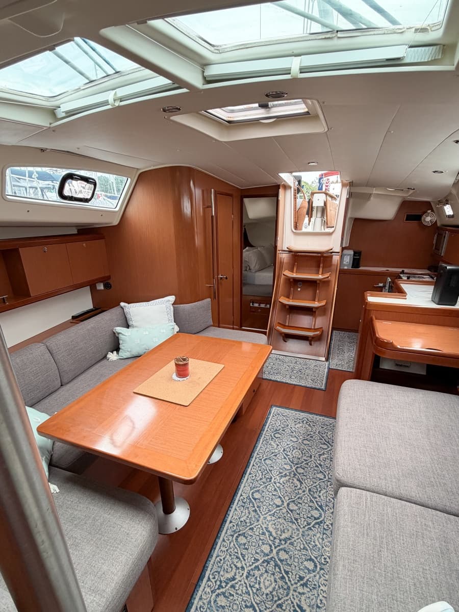 2009 Beneteau Oceanis 40 - Photo 65