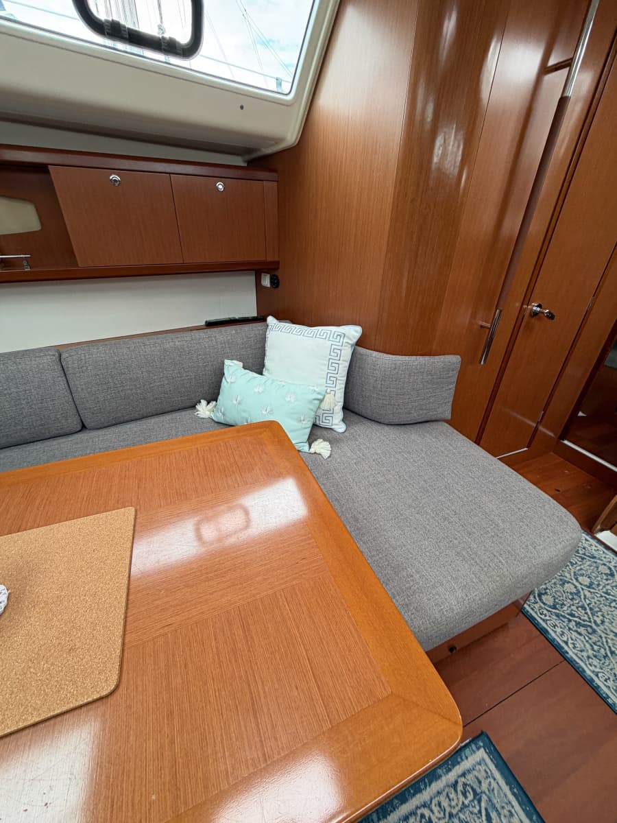 2009 Beneteau Oceanis 40 - Photo 68