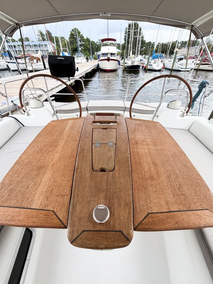 2009 Beneteau Oceanis 40 - Photo 20
