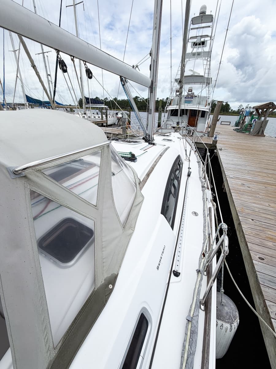 2009 Beneteau Oceanis 40 - Photo 24