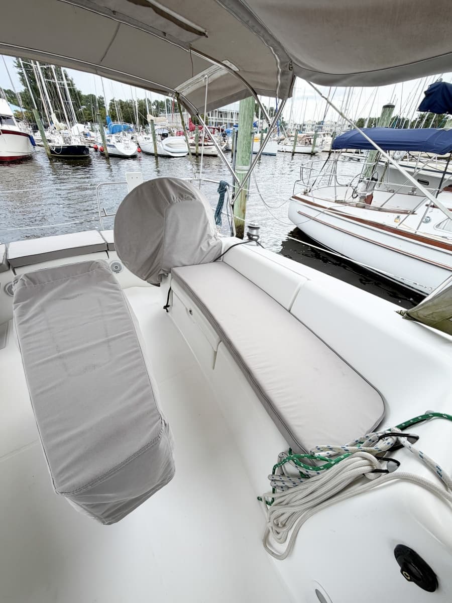 2009 Beneteau Oceanis 40 - Photo 7