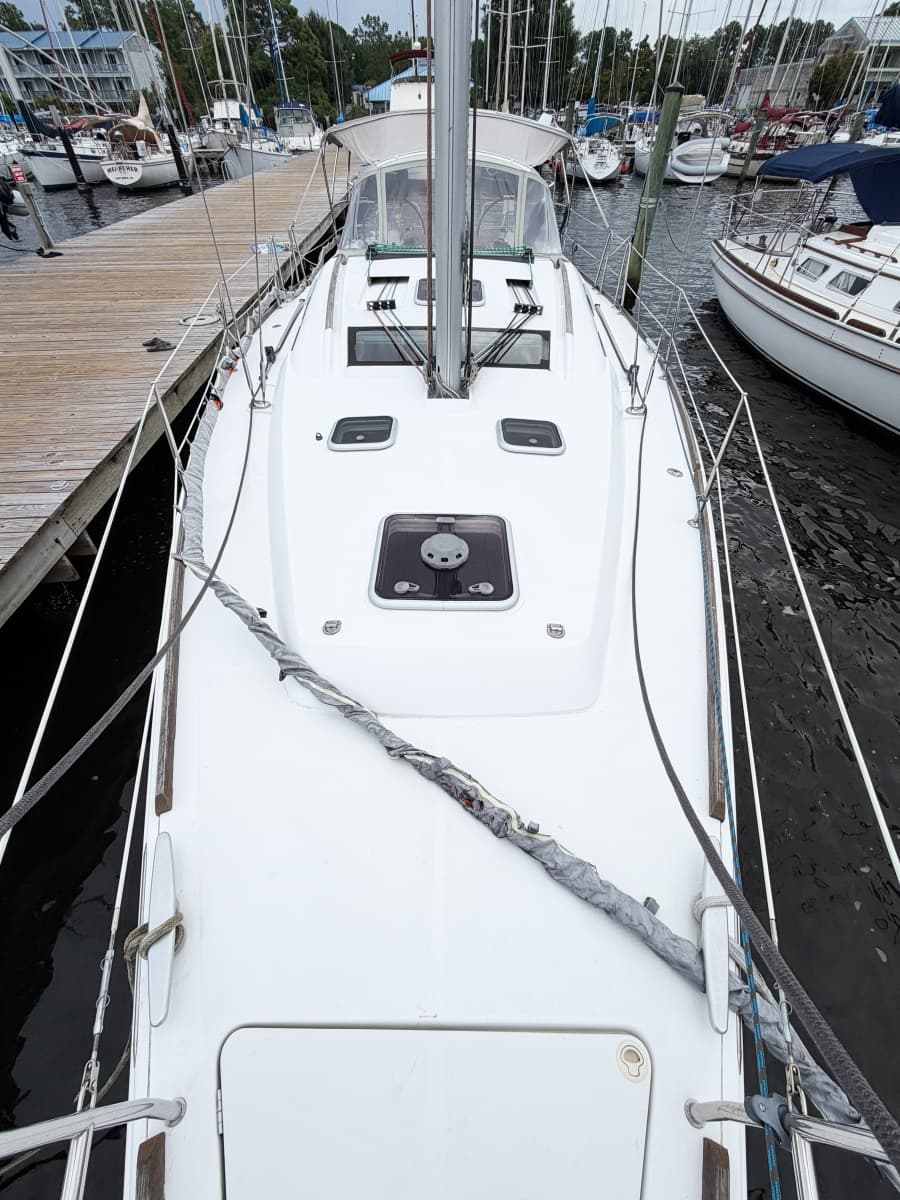2009 Beneteau Oceanis 40 - Photo 25